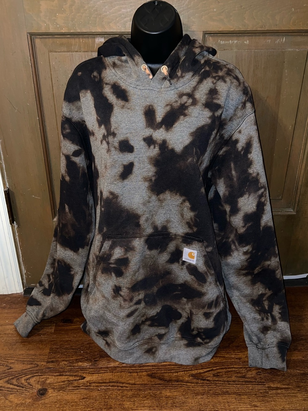 Carhartt Loose Fit Black Gray Acid Wash Custom Pullover Sweatshirt Hoodie Size M - Picture 1 of 10
